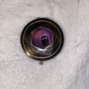 Doctor Who Mirror